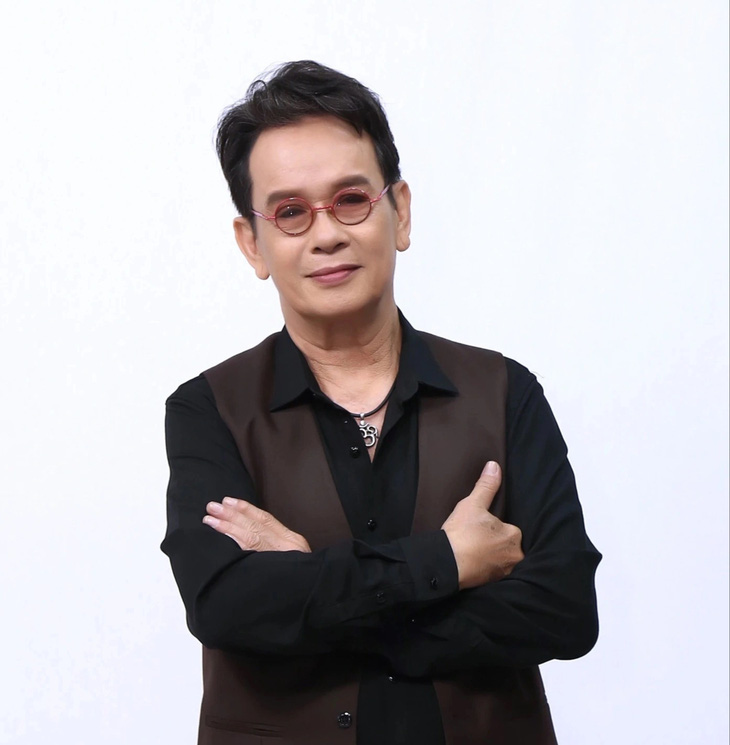 Nhạc sĩ Đức Huy làm live concert kỷ niệm 60 năm hoạt động nghệ thuật - Ảnh: NVCC