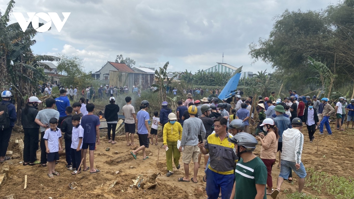 hien truong vu may bay quan su roi tai thi xa Dien ban, tinh quang nam hinh anh 1