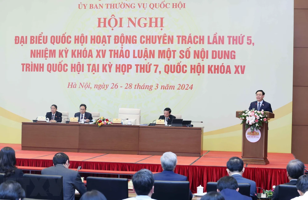 Chủ tịch Quốc hội Vương Đình Huệ phát biểu khai mạc hội nghị. (Ảnh: Nhan Sáng/ TTXVN)