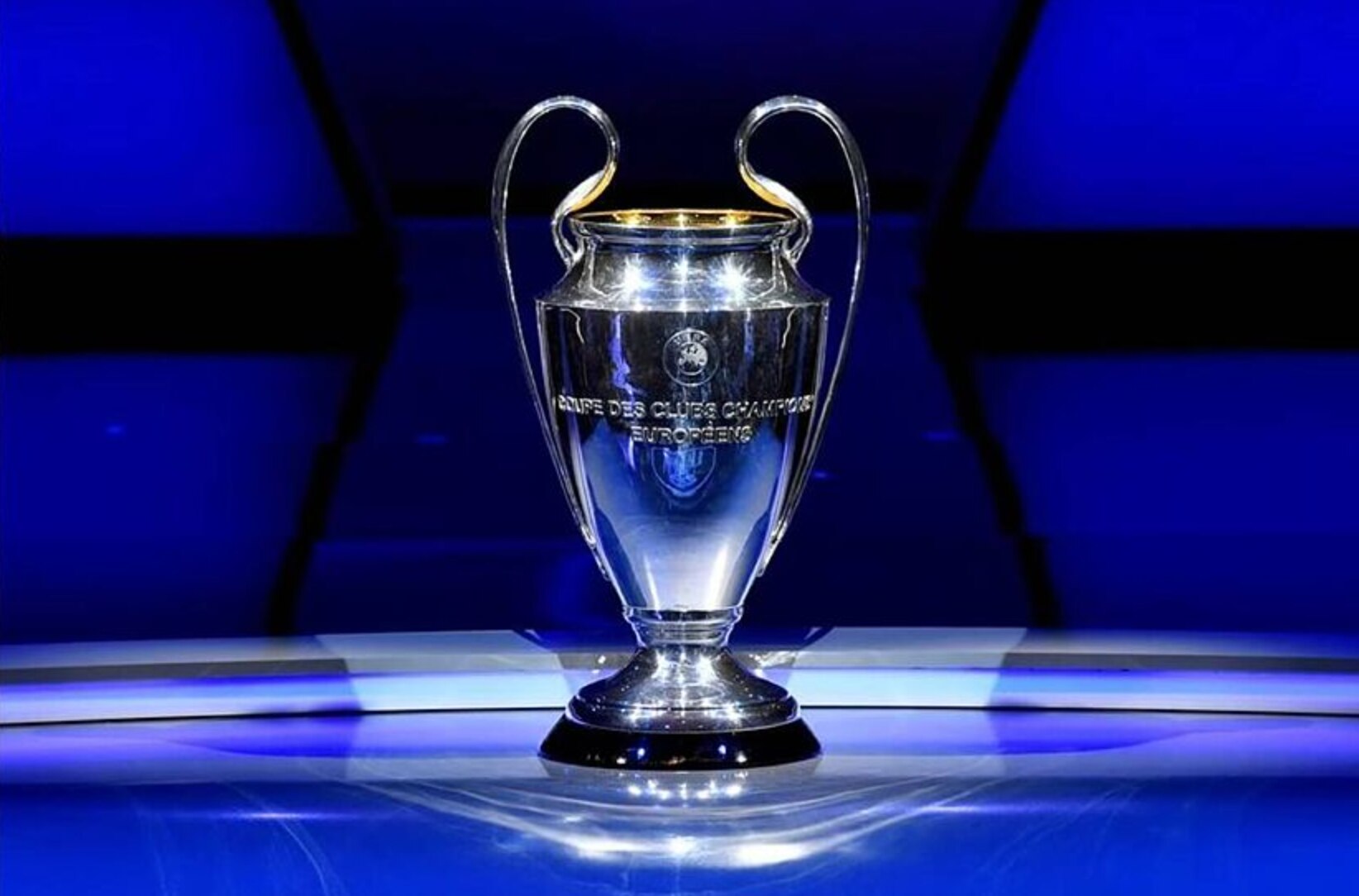 Lộ diện 8 đội vào tứ kết Champions League, khi nào bốc thăm, thể lệ ra sao?- Ảnh 1.