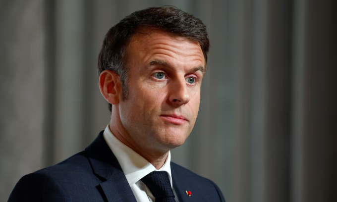 Ông Macron tại buổi họp báo ở Paris, Pháp hôm 26/2. Ảnh: Reuters