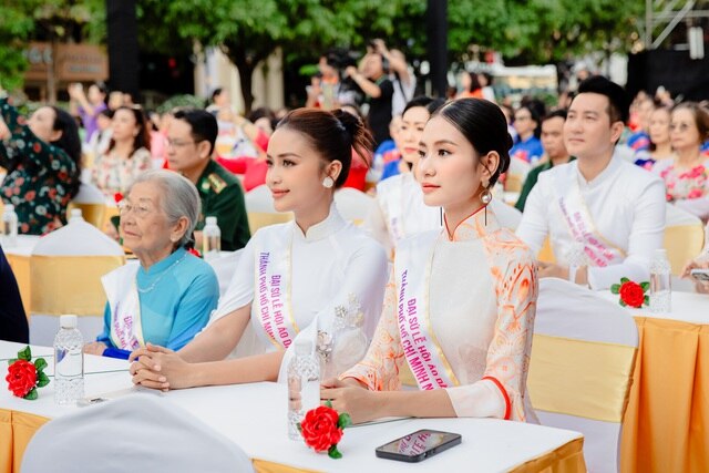 Hoa hậu Nguyễn Thanh Hà: Quảng bá văn hóa vừa là trách nhiệm, vừa là cơ hội của hoa hậu - Ảnh 2.