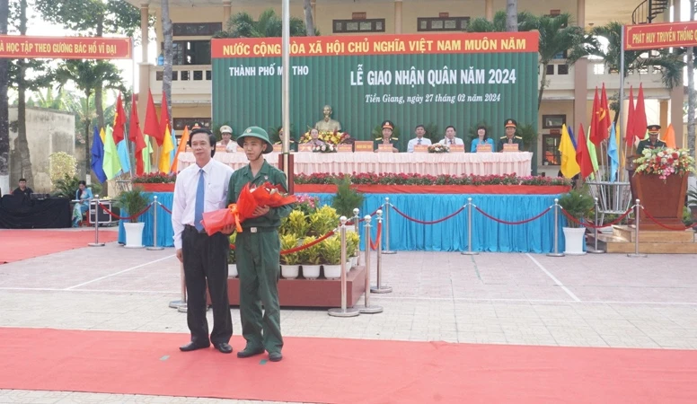 Tiền Giang hoàn thành chỉ tiêu giao, nhận quân 2024 ảnh 1