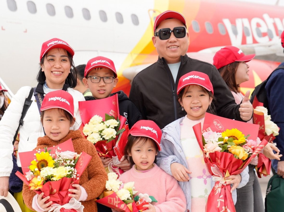 Vietjet khai trương đường bay thứ hai đến với Điện Biên   - Ảnh 1