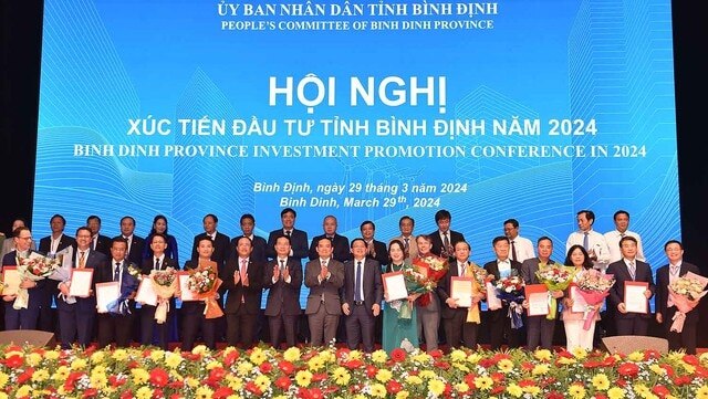 Thu hút, giữ chân nhà đầu tư bằng chất lượng nguồn nhân lực