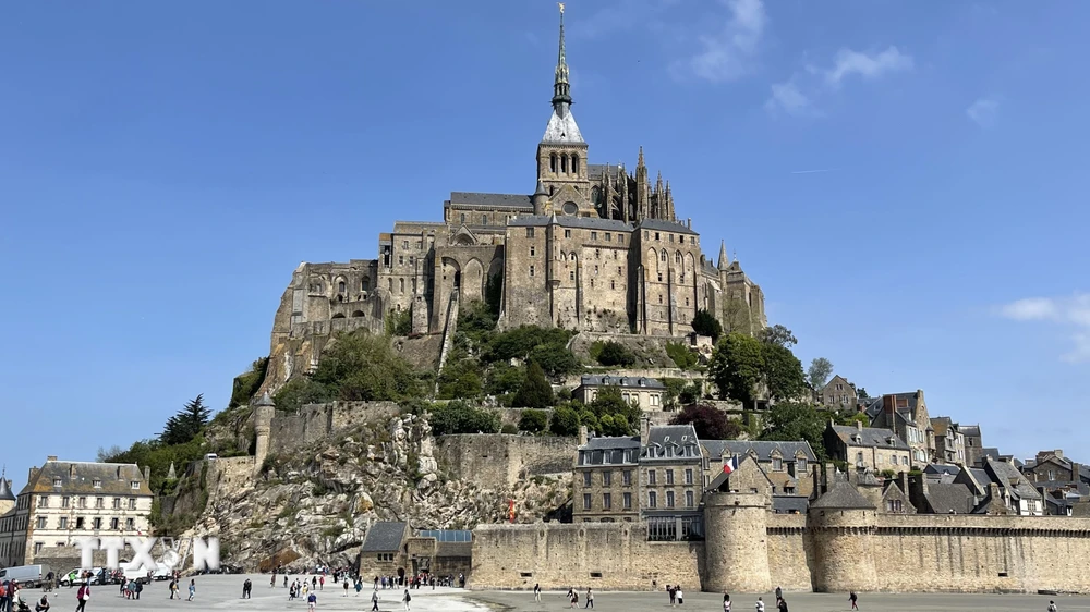 ttxvn_mont_saint_michel_5.jpg