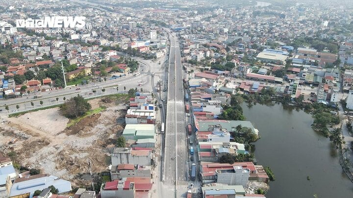 Khu vực này luôn có mật độ phương tiện lưu thông rất cao, khiến việc đi lại của người dân gặp nhiều khó khăn, thường xuyên xảy ra ùn tắc vào giờ cao điểm, tiềm ẩn nguy cơ tai nạn giao thông. Dự án sau khi hoàn thành sẽ từng bước hoàn thiện hệ thống hạ tầng giao thông thành phố, giảm thiểu tình trạng ùn tắc, mất an toàn giao thông trên Quốc lộ 5 và đáp ứng nhu cầu đi lại, vận chuyển của người dân.