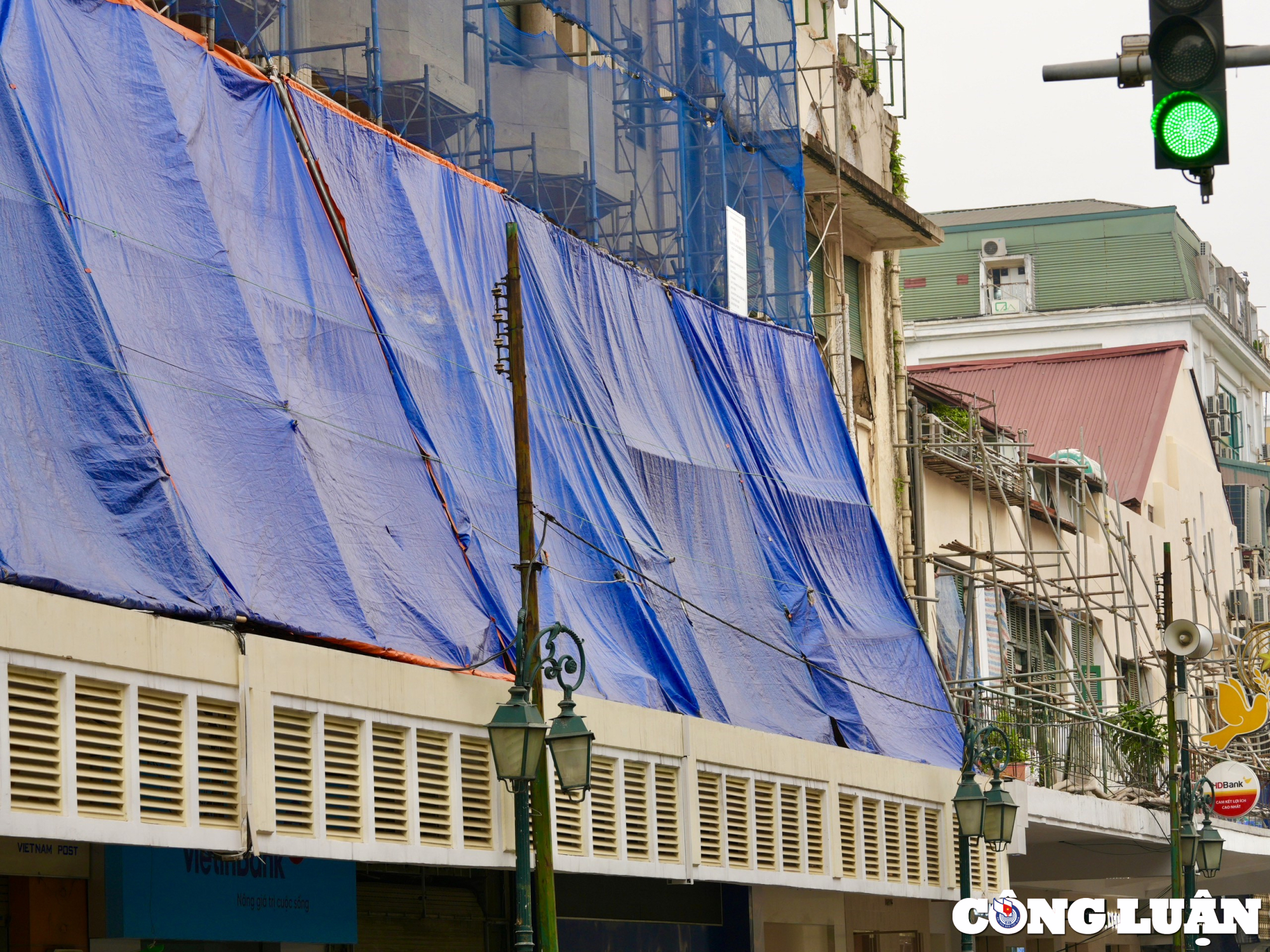 mat tien con pho dat do bac nhat ha noi dang thay da doi thit hinh 15