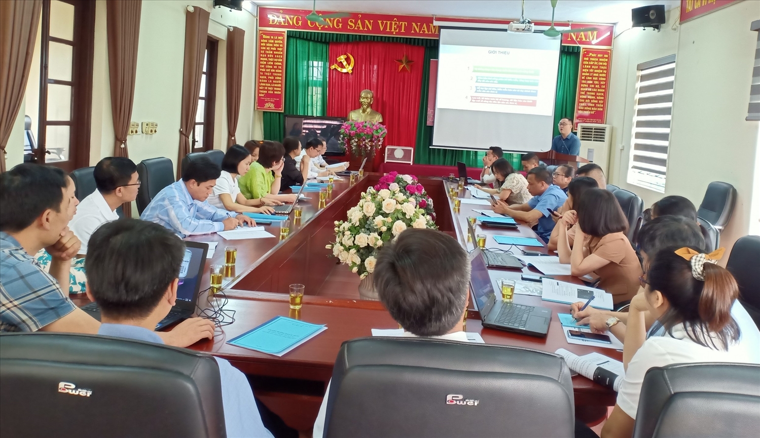 (Tin ngoại giao) Vĩnh Phúc: Tập huấn, hướng dẫn sử dụng Hệ thống thông tin dữ liệu về công tác dân tộc 1