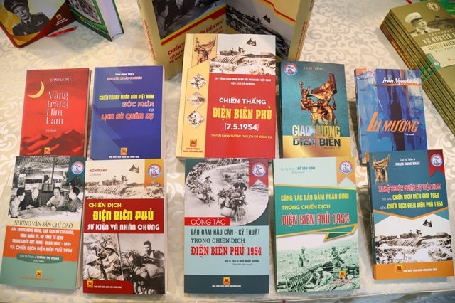 Chuẩn hóa, dẫn giải thêm nhiều tư liệu quý trong bộ sách về Chiến thắng Điện Biên Phủ - Ảnh 4.