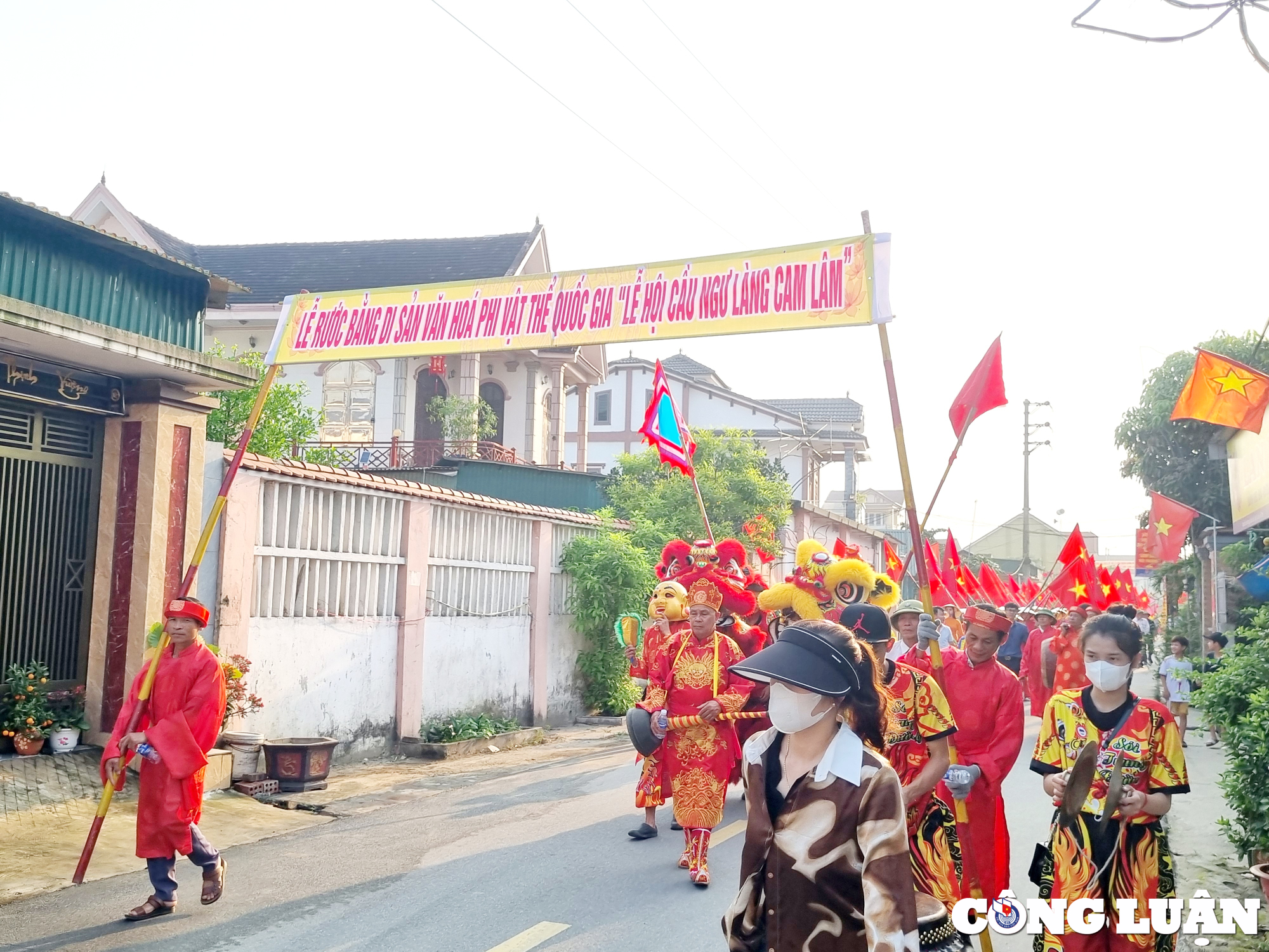 le don bang cong nhan le hoi cau ngu lang cam lam la di san van hoa phi vat the quoc gia hinh 13