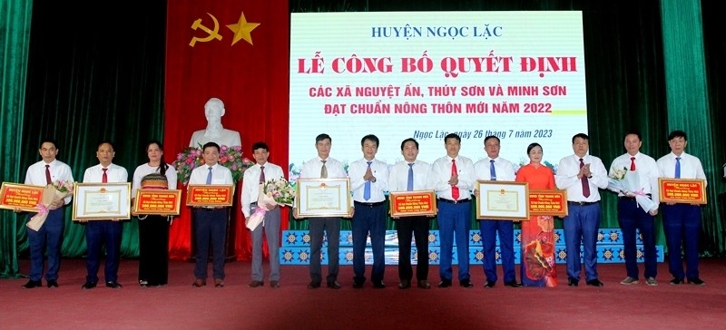 Xây dựng, nâng cao chất lượng và hiệu quả công tác vận động, phát huy vai trò của lực lượng cốt cán và Người có uy tín trong xây dựng nông thôn mới 