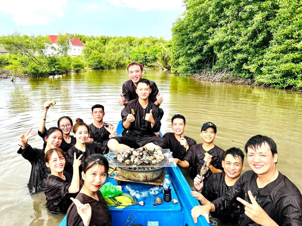 Du lịch trải nghiệm đang l&agrave; thế mạnh của C&agrave; Mau (Ho&agrave;ng Nam)