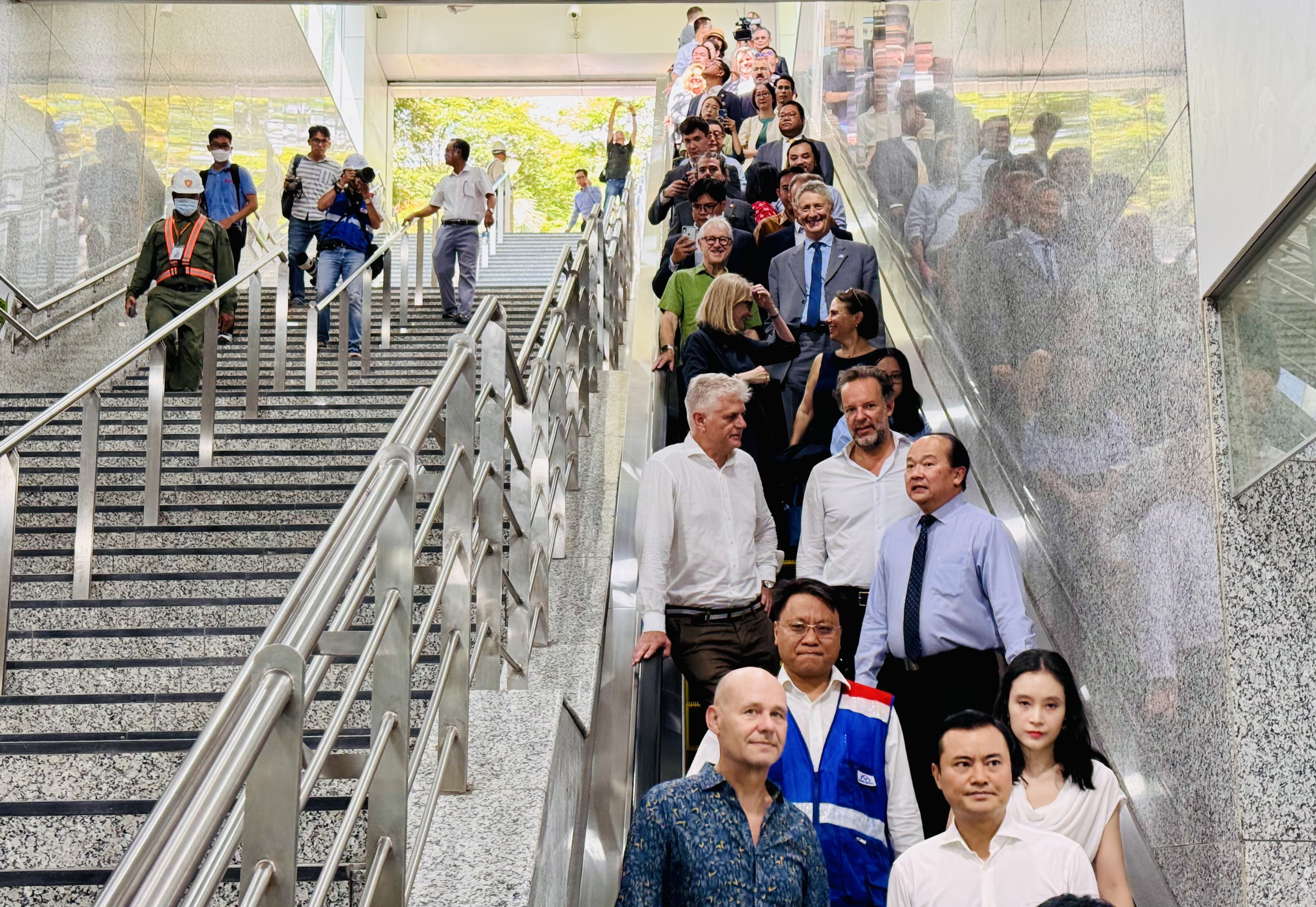 TP. Hồ Chí Minh: Trải nghiệm tàu điện chạy tự động trên toàn tuyến metro Bến Thành - Suối Tiên -0