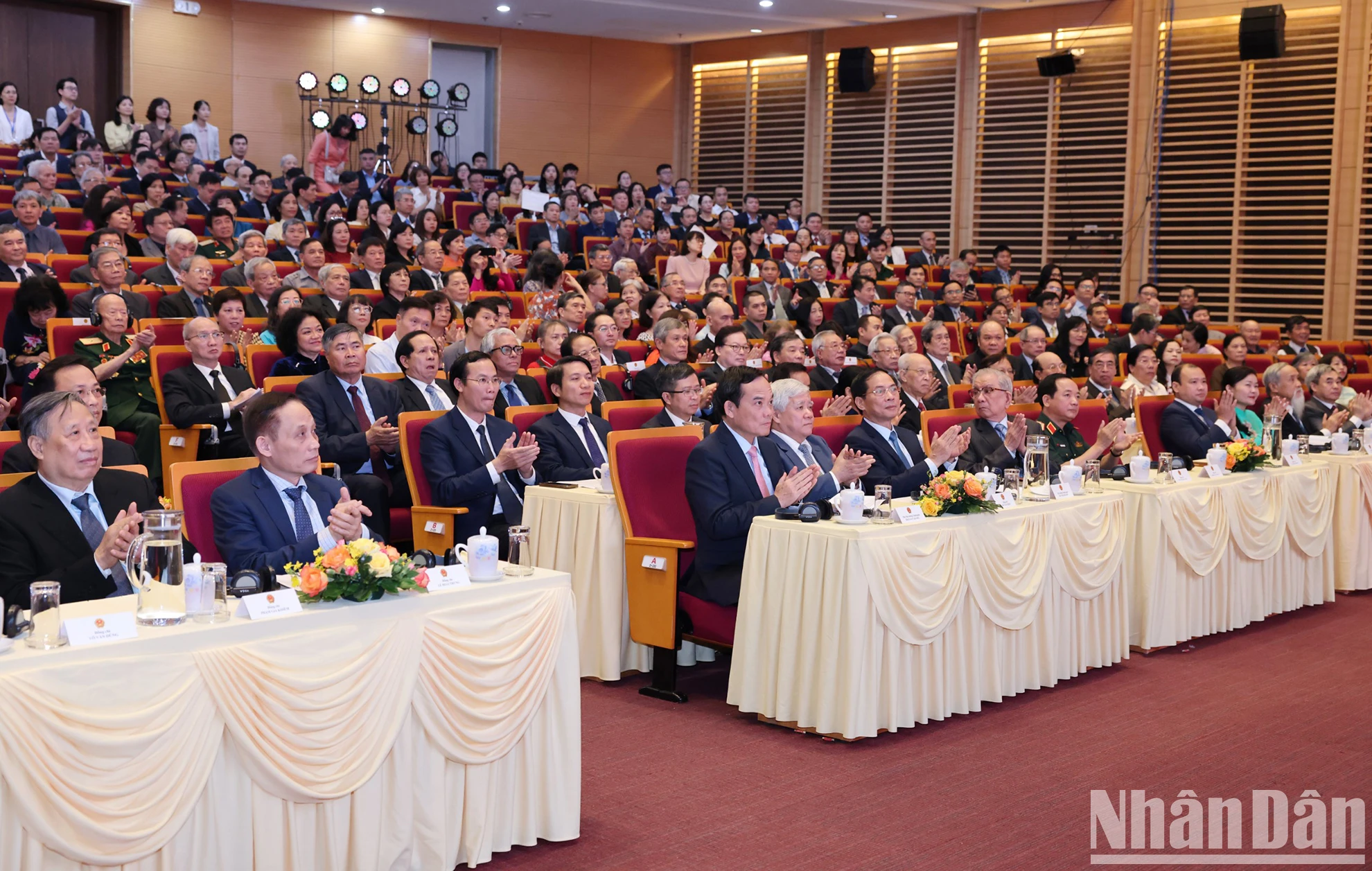 [Foto] 70º Aniversario de la Firma del Acuerdo de Ginebra sobre el Cese de Hostilidades en Vietnam foto 4