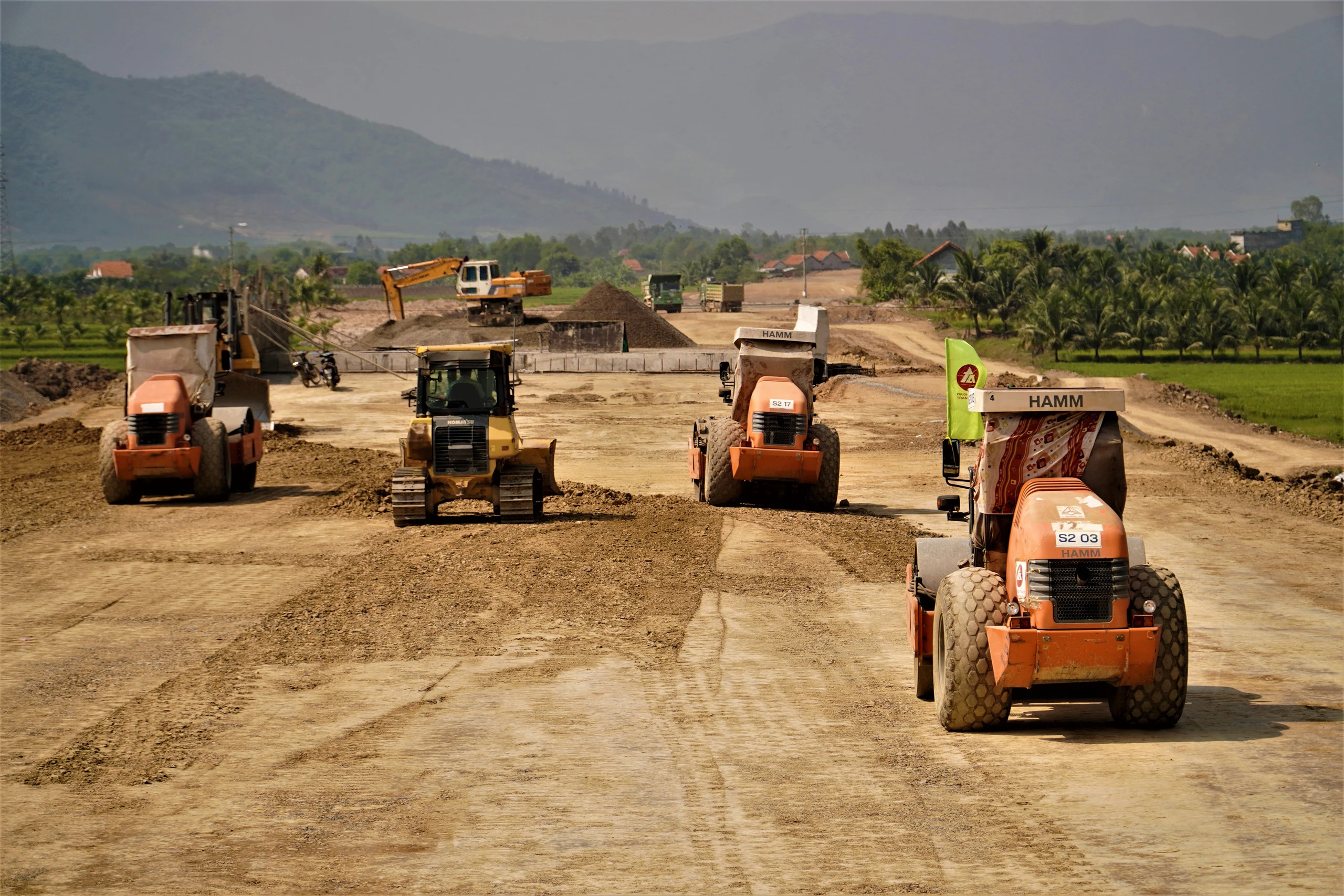 Thủ tướng: Phấn đấu đưa cao tốc Vân Phong - Nha Trang về đích dịp 30/4/2025- Ảnh 8.