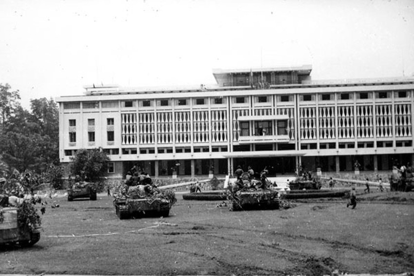 nguoi phong vien chien truong ngoc dan va nhung ky uc kho quen hinh 3