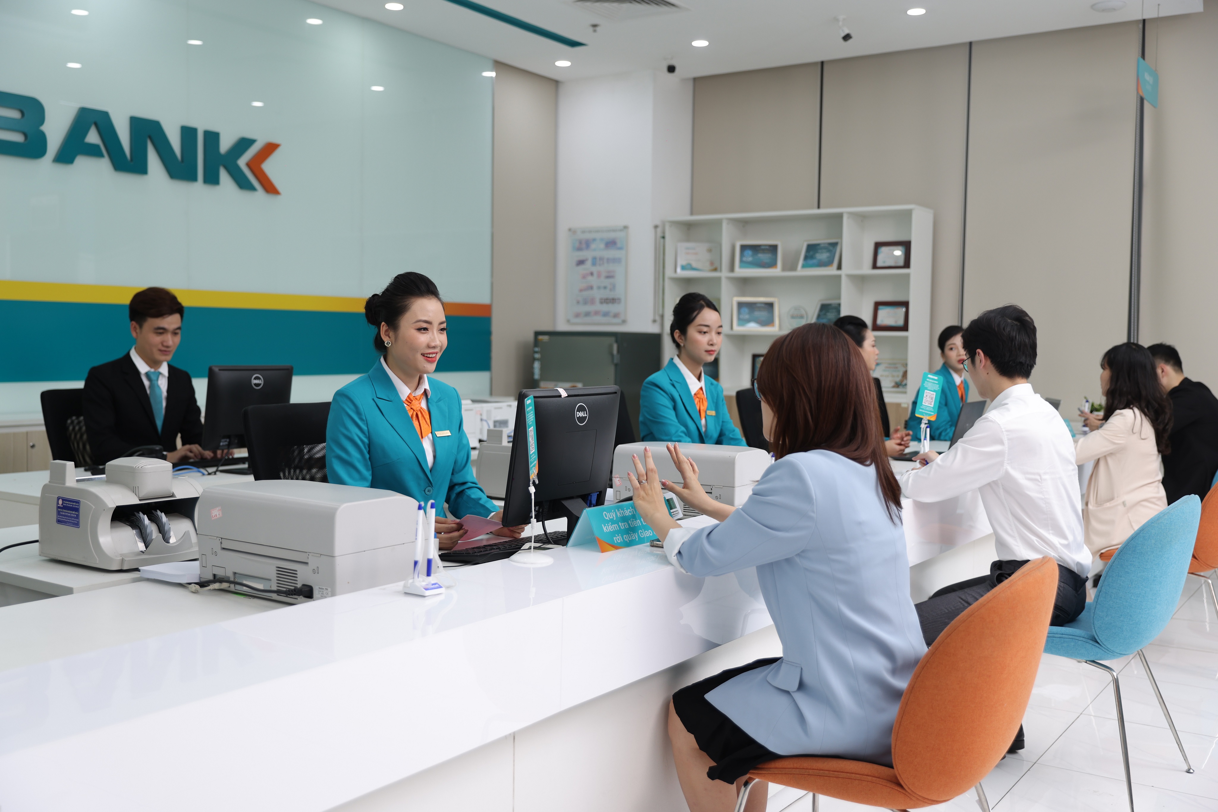 ABBANK tiếp tục thể hiện khung vốn vững chắc với mức đệm vốn tốt trong ba tháng đầu năm 2024.