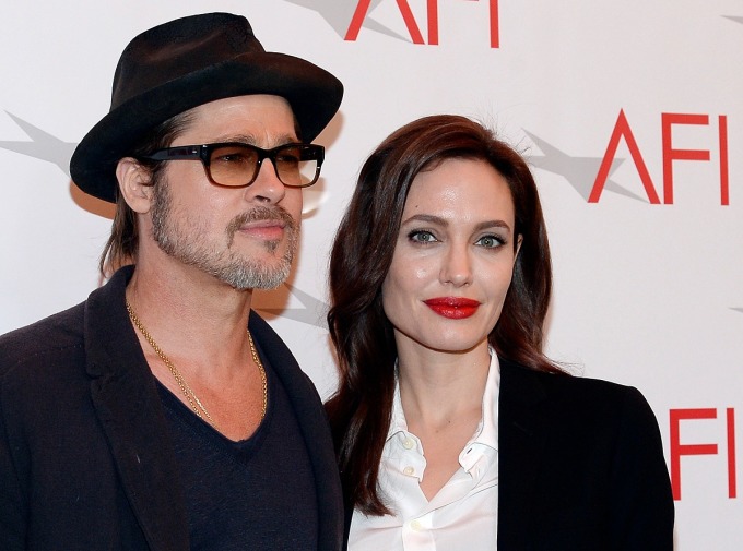 Brad Pitt và Angelina Jolie. Ảnh: Reuters