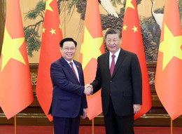ct quoc hoi.jpg