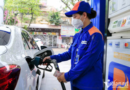 βενζίνη 3 1 1114 295 480 228 212.jpg