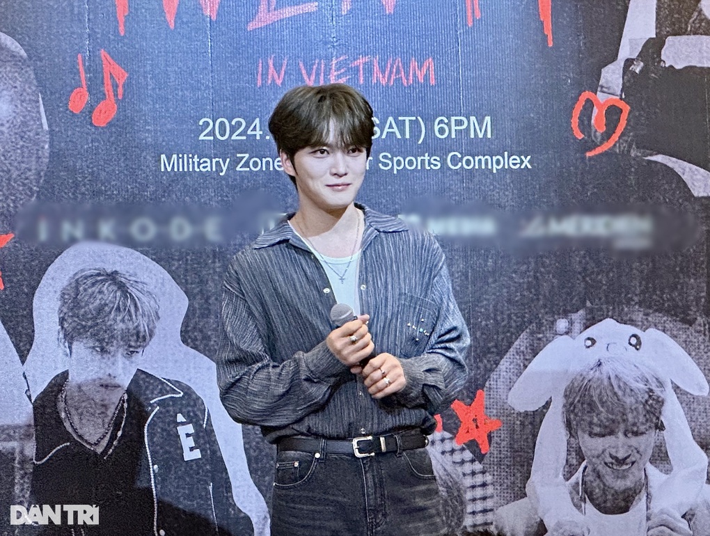 Kim Jae Joong nói anh yêu em, bù đắp cho fan sau đêm nhạc bị hủy ở Hà Nội - 1