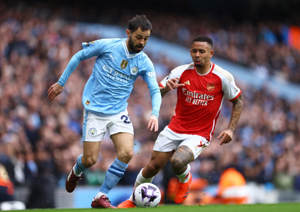 man city va arsenal cam chan nhau trong cuoc dua vo dich ngoai hang anh hinh anh 1