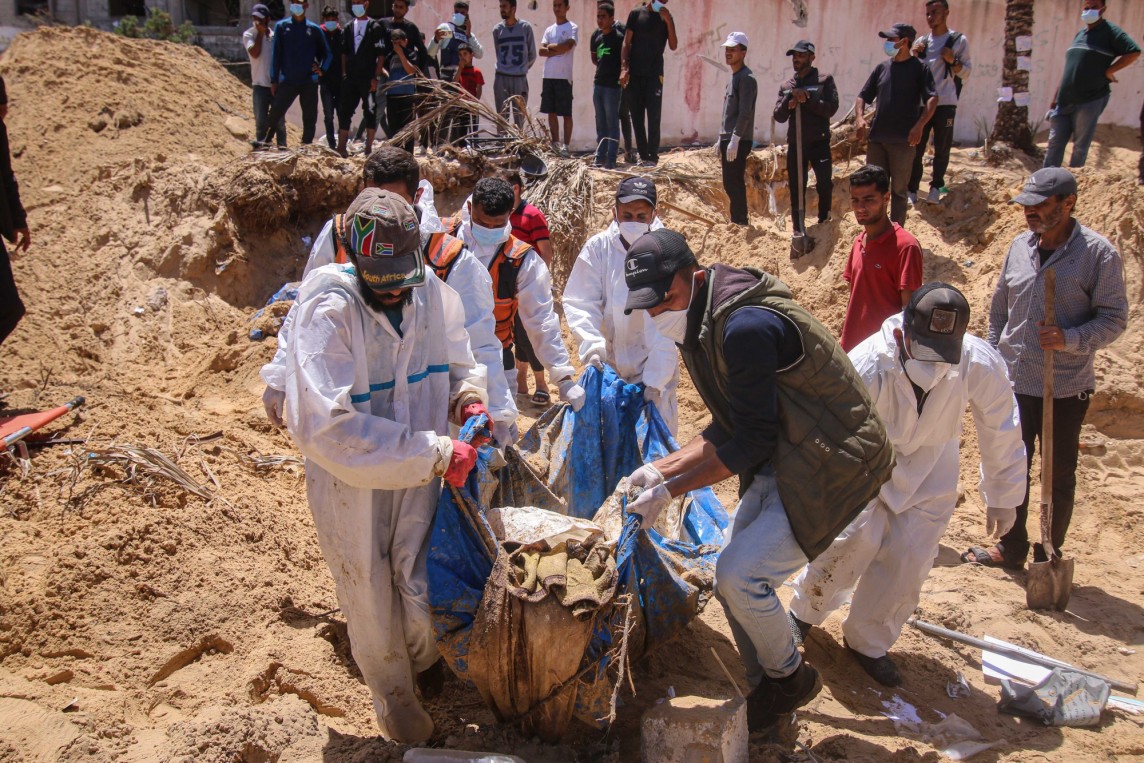 Nhiều bí ẩn xoay quanh ngôi mộ tập thể lớn nhất tại Gaza, nơi Isarel từng chiếm giữ