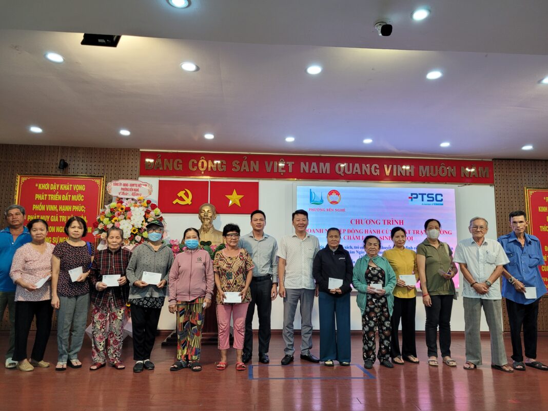 PTSC đồng hành cùng phường Bến Nghé chăm lo an sinh xã hội