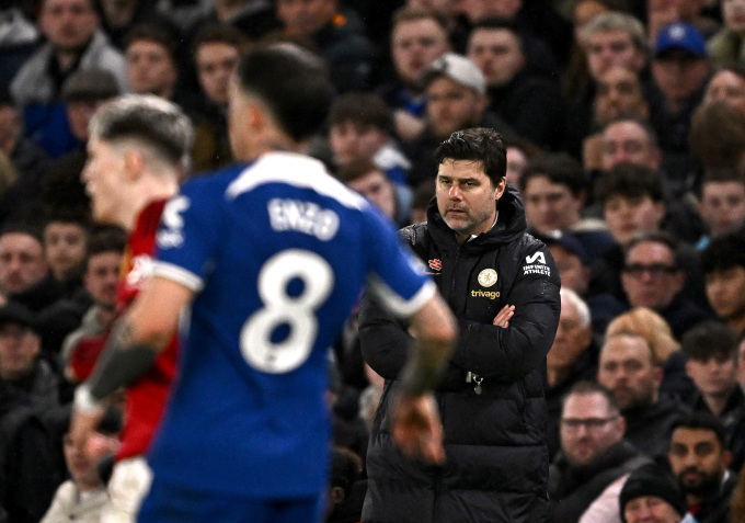 HLV Pochettino trong trận Chelsea thắng ngược Man Utd 4-3 tại vòng 31 Ngoại hạng Anh trên sân Stamford Bridge ngày 4/4. Ảnh: Reuters