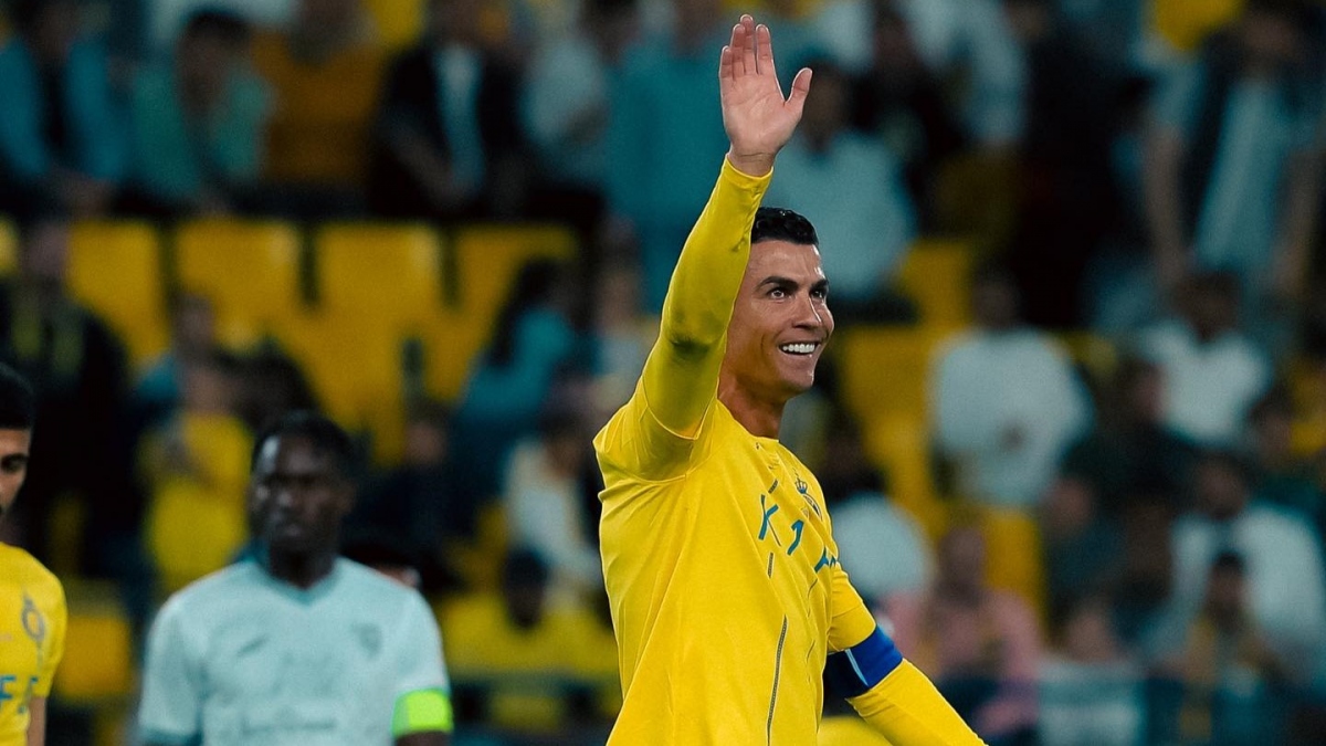 ronaldo toa sang ruc ro, al nassr gianh tran thang dam hinh anh 1