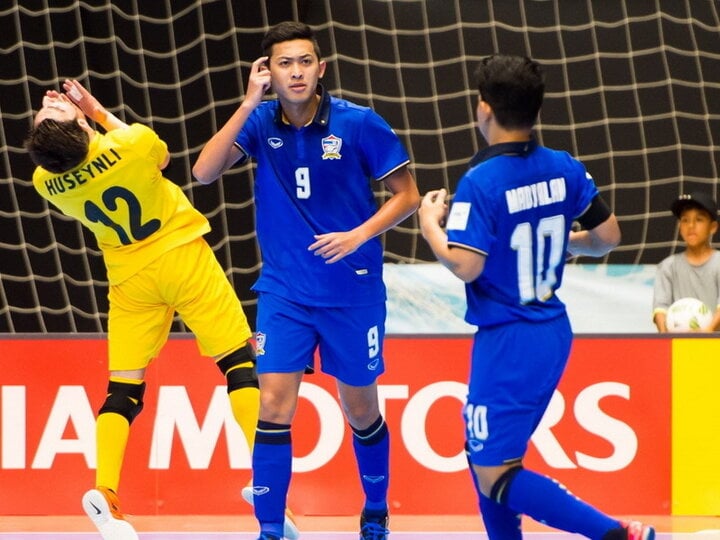 Thắng kịch tính Iraq, Thái Lan dự Futsal World Cup 2024