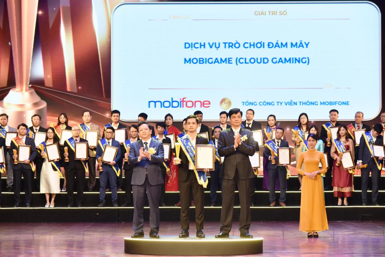 MobiFone bội thu giải thưởng tại Sao Khuê 2024