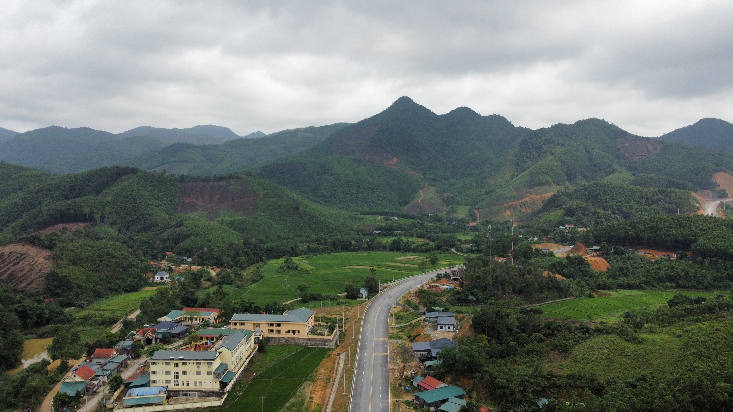 Rẻo cao thêm cơ hội đổi đời từ hai tuyến đường hơn nghìn tỷ- Ảnh 5.