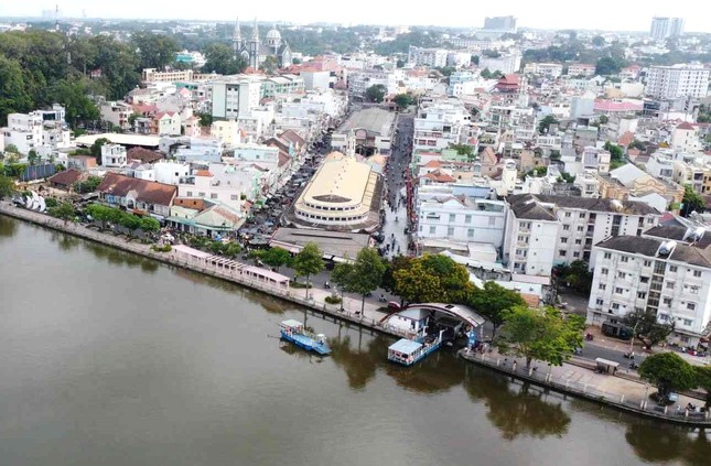 Chợ gần 200 năm, hình dáng như con tàu lớn ở Bình Dương sắp được tu sửa ảnh 11