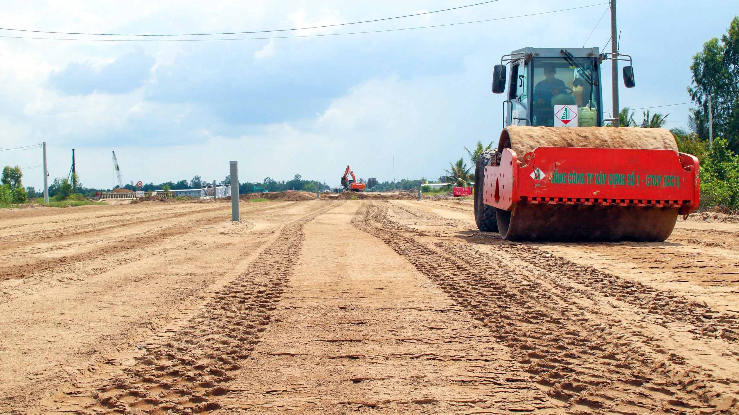 Mỏ cát đầu tiên ở Vĩnh Long phục vụ cao tốc Cần Thơ-Cà Mau bắt đầu khai thác- Ảnh 4.