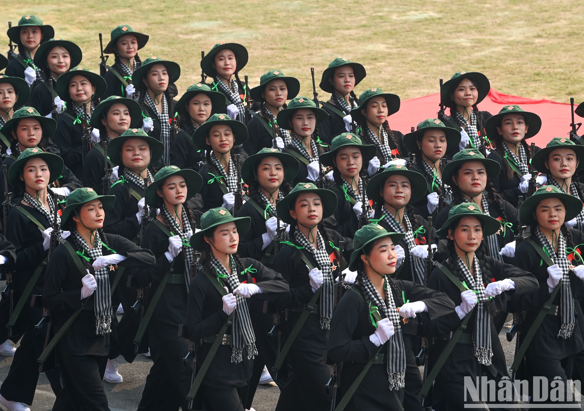 [Ảnh] Những bóng hồng tham gia Tổng duyệt diễu binh kỷ niệm Chiến thắng Điện Biên Phủ ảnh 13