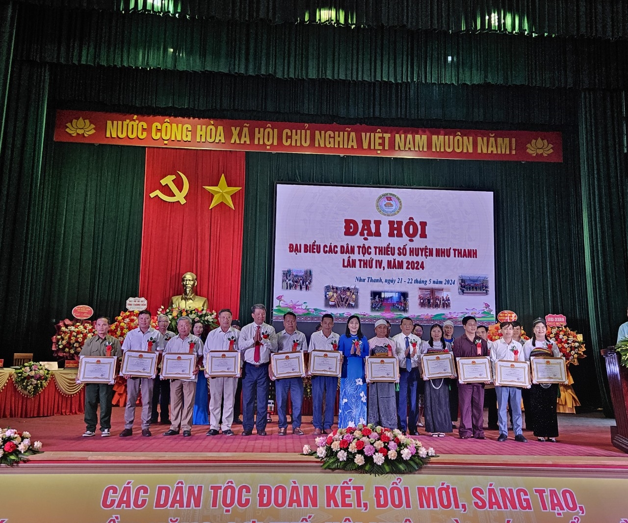 Các cá nhân có thành tích xuất sắc trong công tác dân tộc và thực hiện chính sách dân tộc giai đoạn 2019-2024 được tặng Giấy khen của Chủ tịch UBND huyện Như Thanh