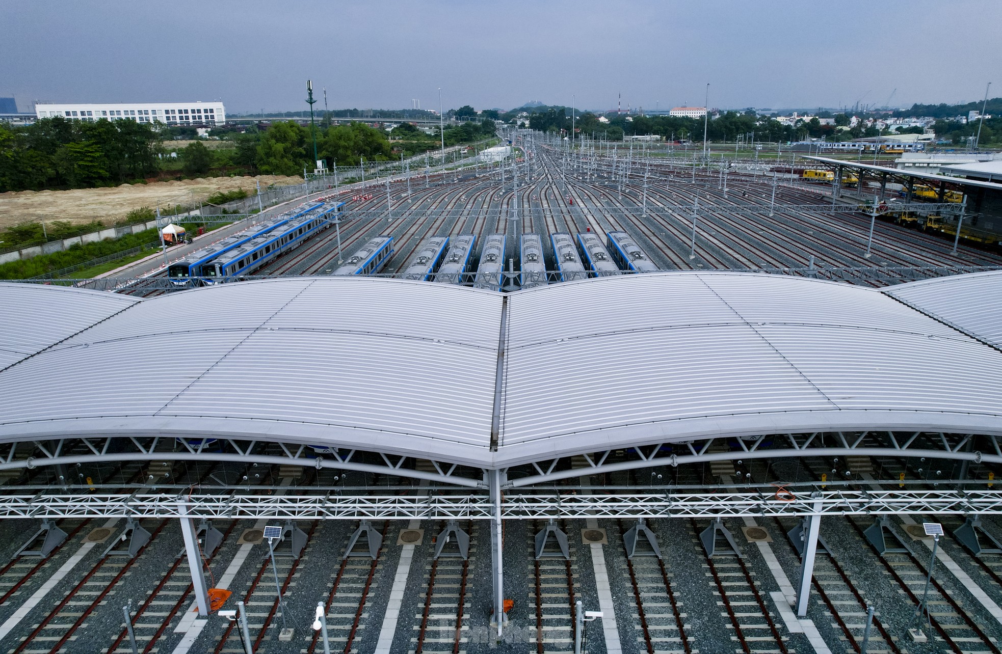 Toàn cảnh trung tâm điều khiển 17 đoàn tàu Metro tại TPHCM nhìn từ trên cao ảnh 15