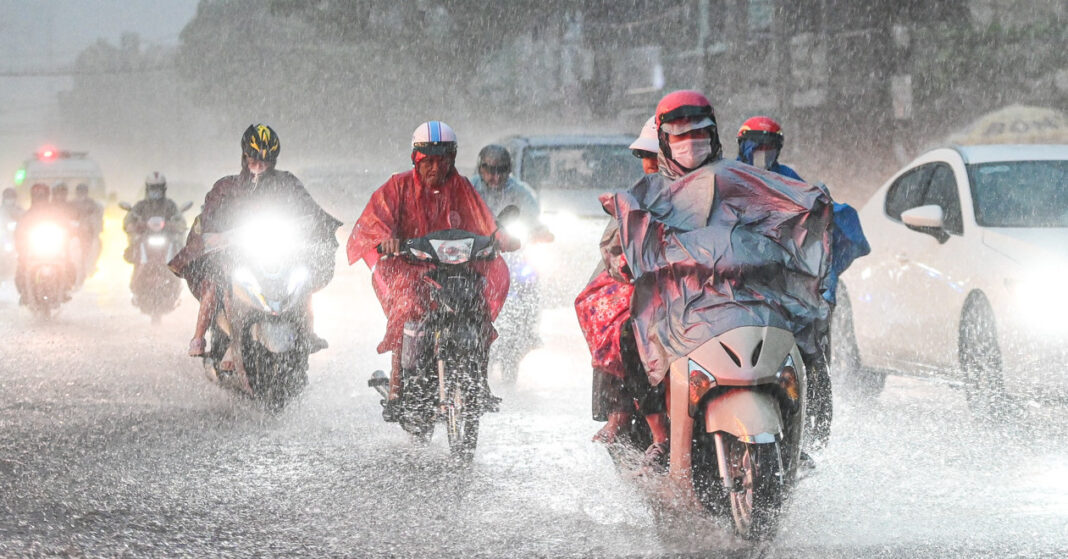 Miền Bắc mưa lớn ngày cuối tháng 5, nguy cơ sấm sét kèm gió mạnh
