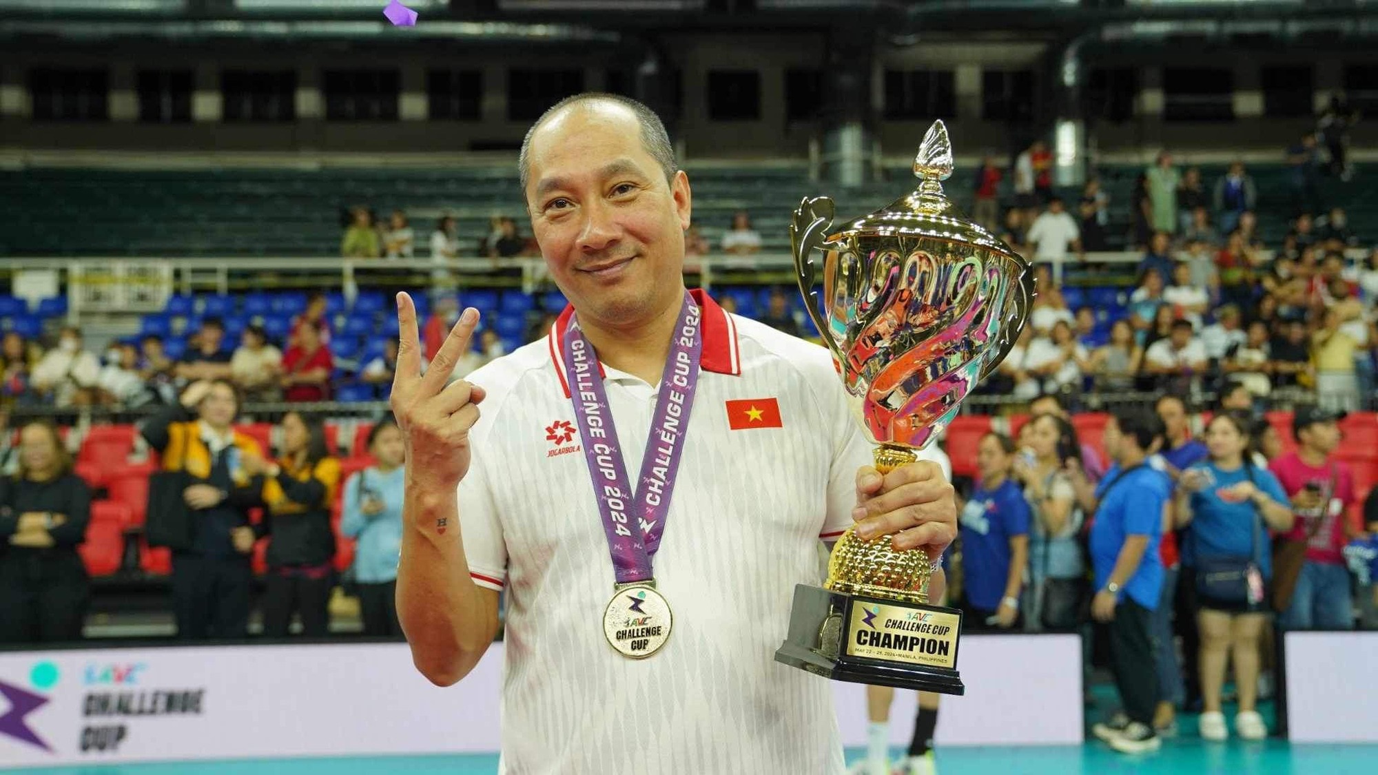 Vô địch AVC Challenge Cup, bóng chuyền nữ Việt Nam thăng hạng, qua mặt Hàn Quốc - Ảnh 2.