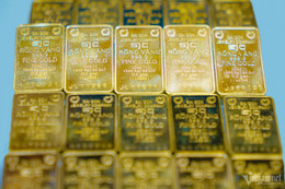 W-gyllene bassängen.jpg