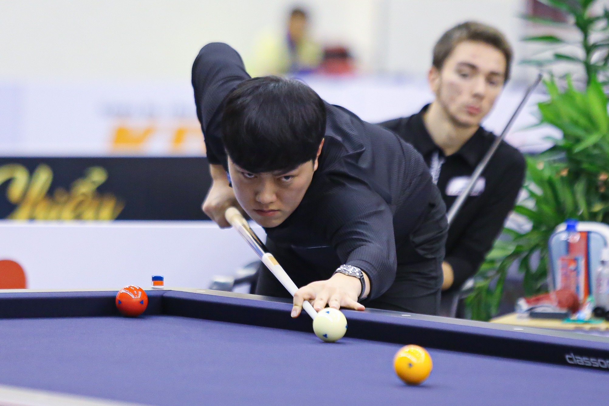 World Cup billiards: Thần đồng Thổ Nhĩ Kỳ dừng bước, Trần Quyết Chiến lỡ ngôi đầu- Ảnh 1.