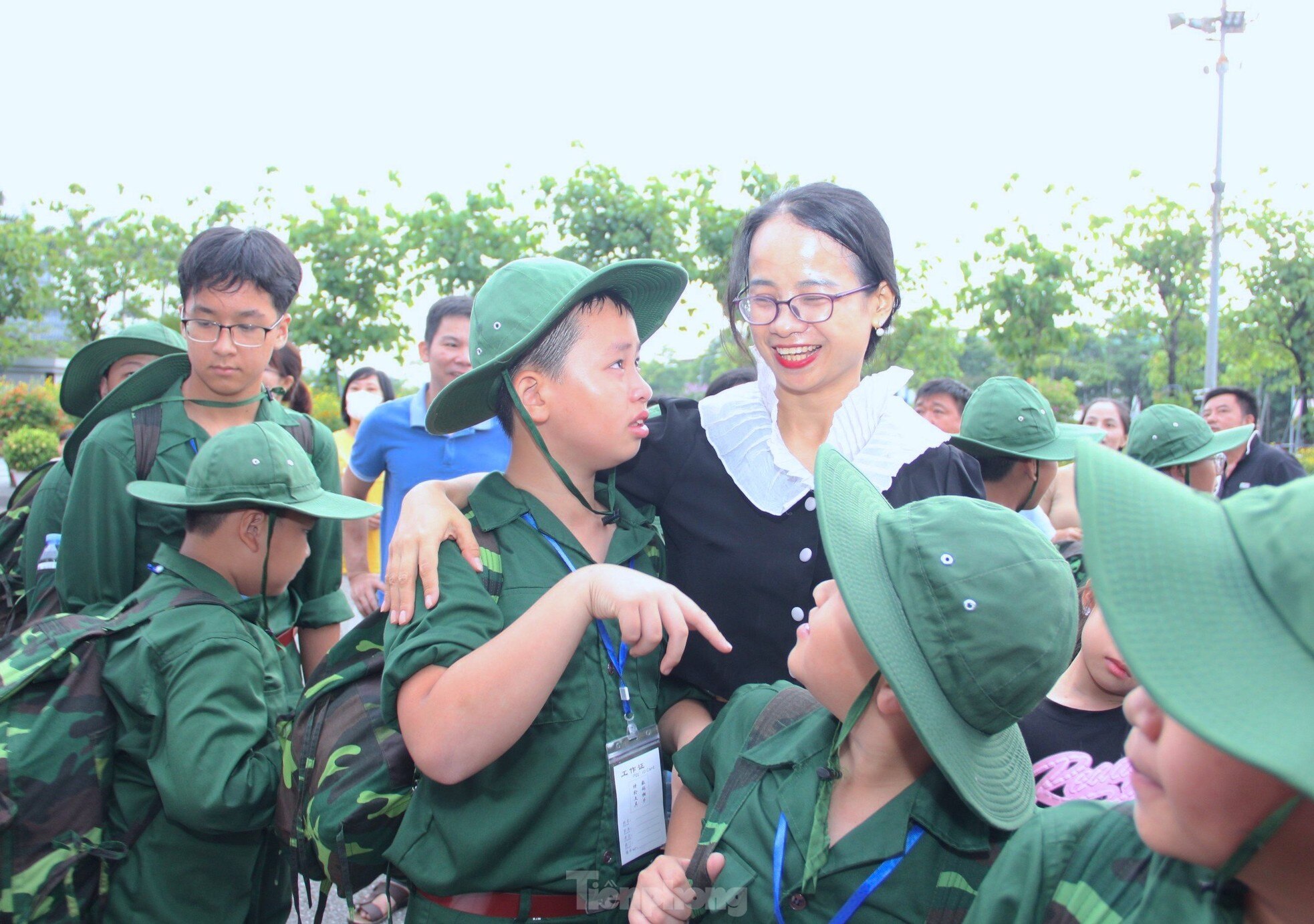 Chiến sĩ nhí Nghệ An phấn khởi bước vào khóa huấn luyện Học kỳ trong quân đội ảnh 4