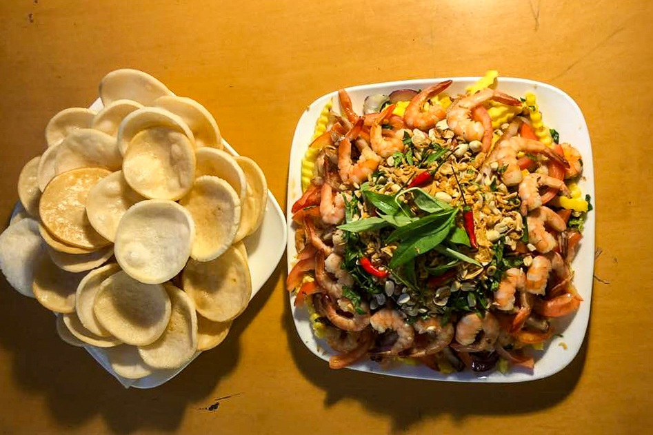 O mamă singură cu 2 milioane de dongi în buzunar și-a dus cei doi copii în America pentru a-și câștiga existența - 3 Mẹ đơn thân trong túi còn 2 triệu đồng dắt 2 con sang Mỹ mưu sinh - 3