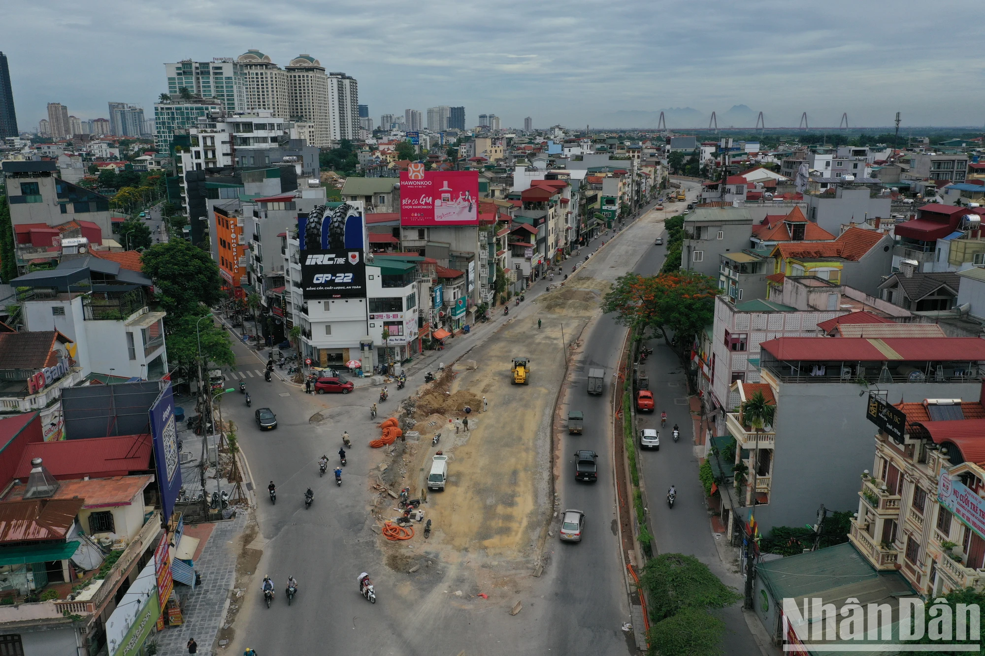 [Ảnh] Toàn cảnh Dự án mở rộng đường Âu Cơ - Nhật Tân trước ngày thông xe kỹ thuật toàn tuyến ảnh 12