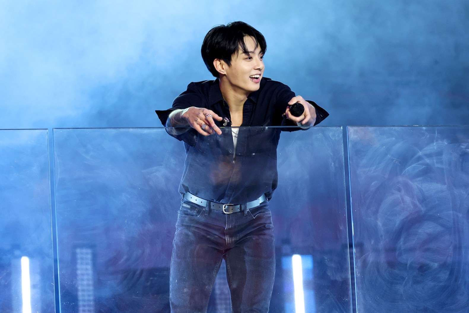 Jungkook ra mắt Never let go khi đang thực hiện nghĩa vụ quân sự - Ảnh: Getty