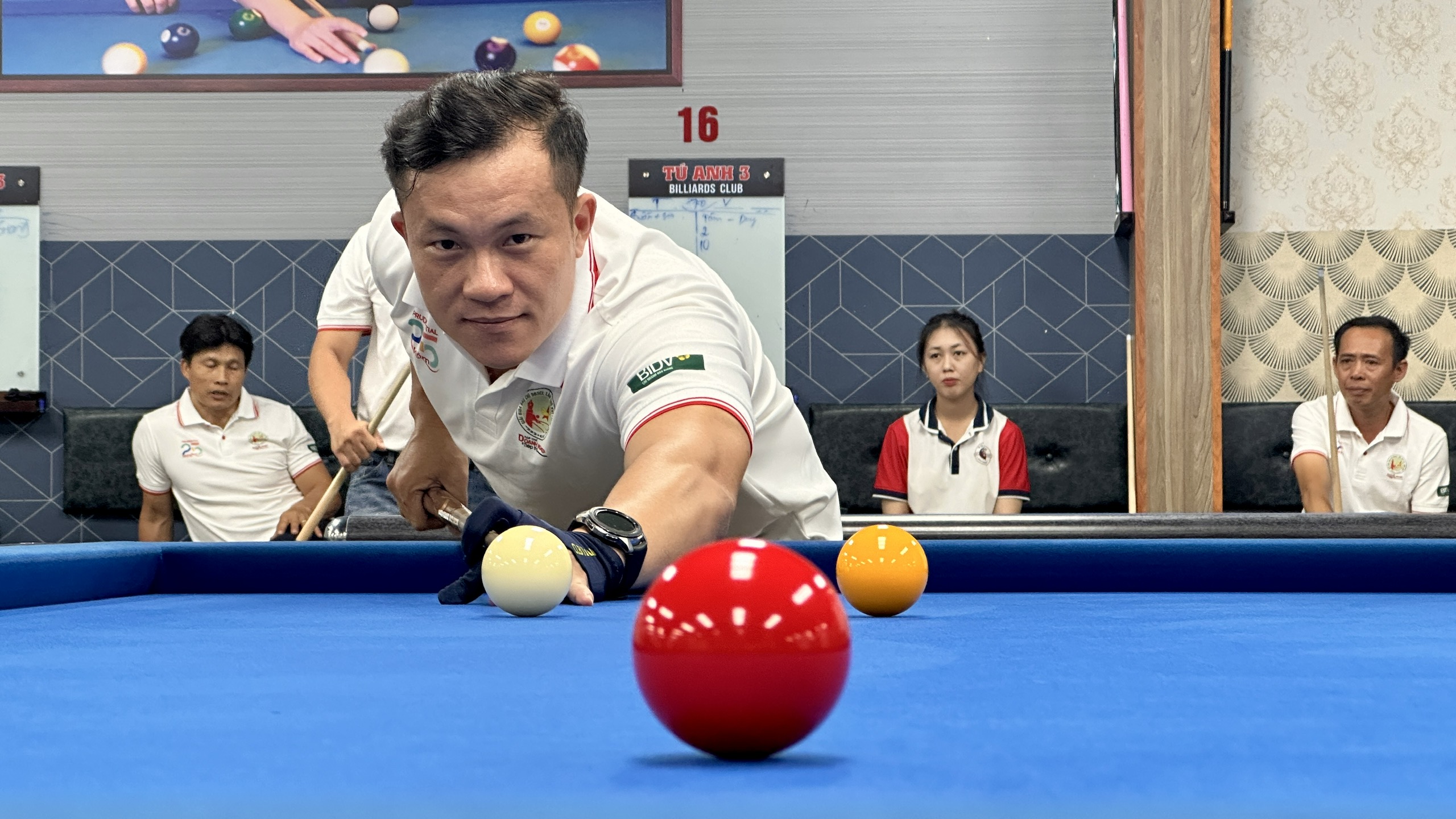 Báo Thanh Niên đoạt vị trí á quân giải billiards báo chí ĐBSCL mở rộng lần thứ 16- Ảnh 3.