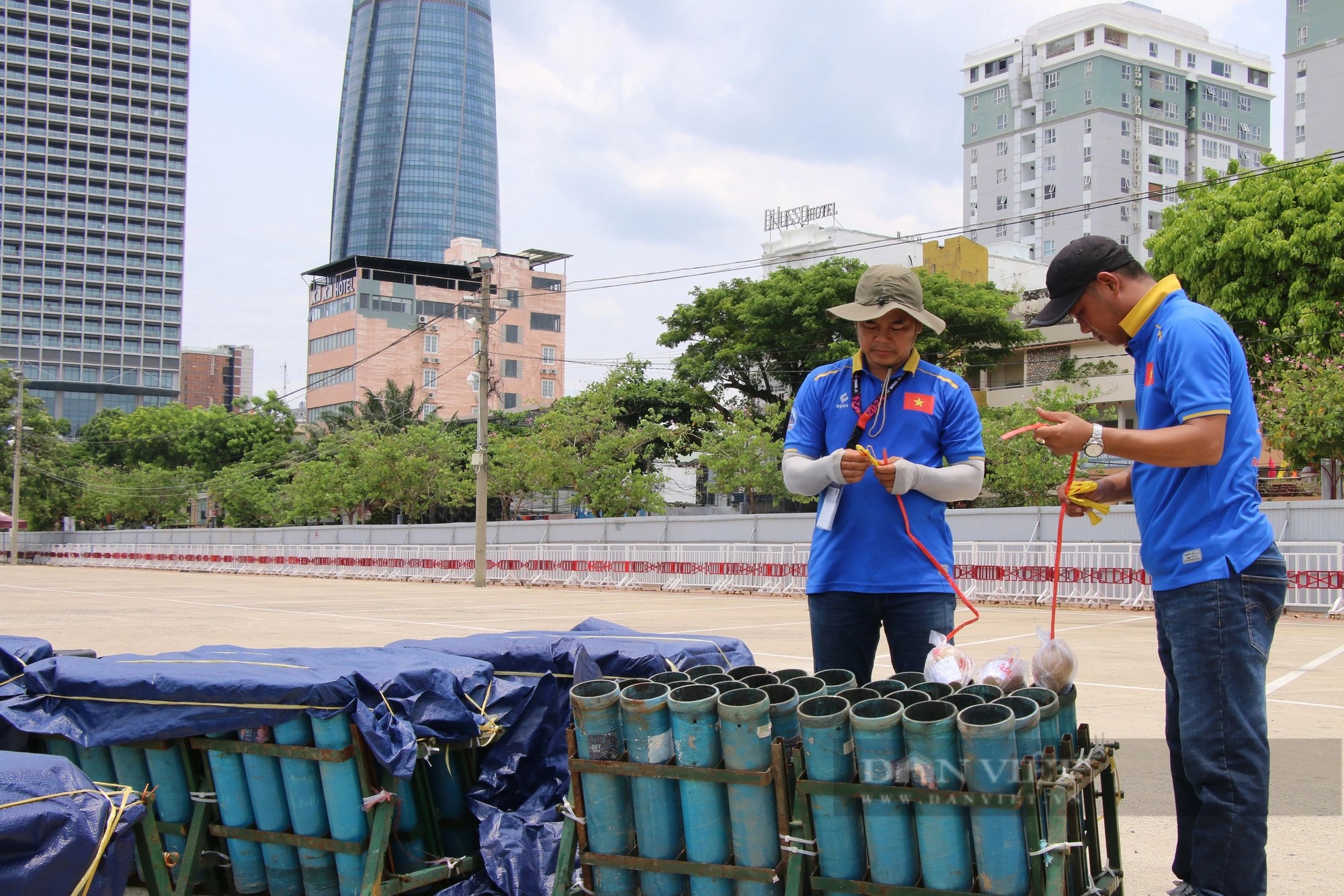 Ảnh ấn tượng tuần: Trường học thành nơi 