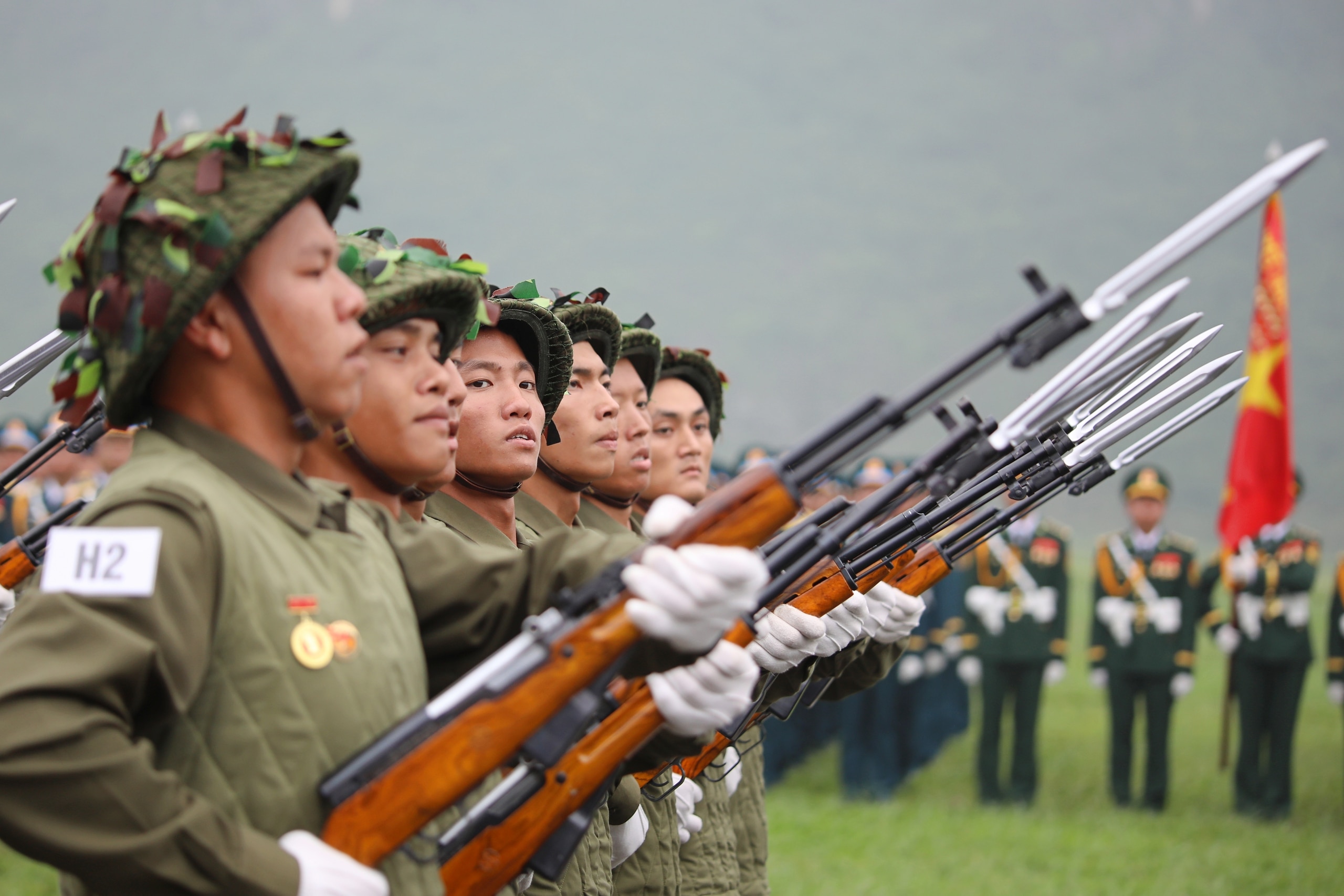 Các Đại đoàn: 308 - Quân Tiên phong; Đại đoàn 312 - Chiến thắng; Đại đoàn 316 - Bông Lau; Đại đoàn 304 - Vinh Quang; Đại đoàn Công pháo 351 và Trung đoàn Pháo cao xạ 367 góp phần làm nên chiến thắng Điện Biên Phủ. Đây là lực lượng nòng cốt để xây dựng các quân đoàn chủ lực, lực lượng pháo binh, công binh, phòng không của quân đội ta.